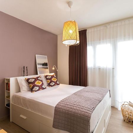 Effie'S Cozy Beach Front Apartment Rethymno  Exterior photo